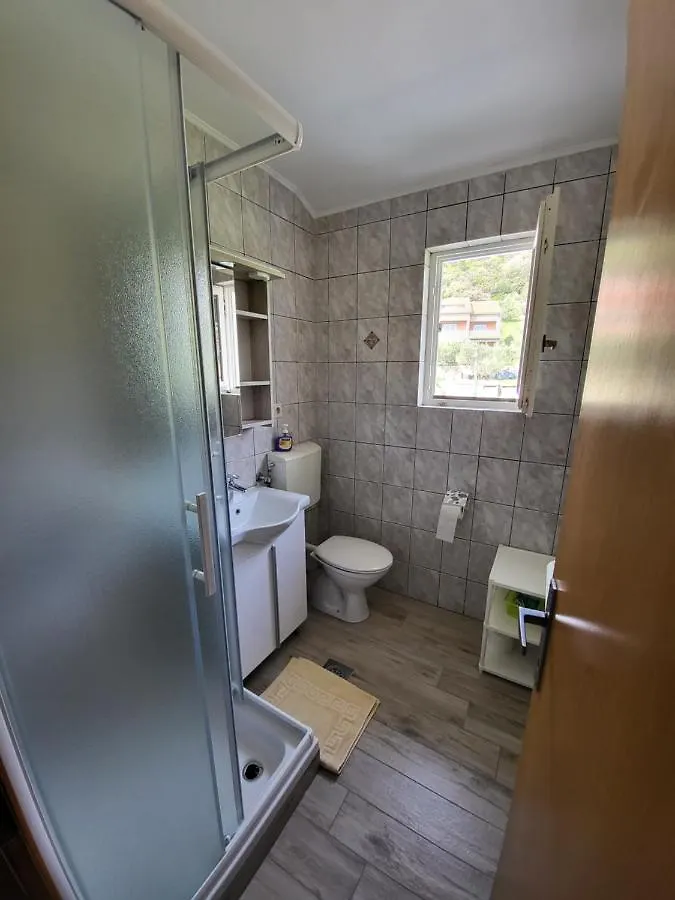 Apartmani Mira Supetarska Draga Affittacamere