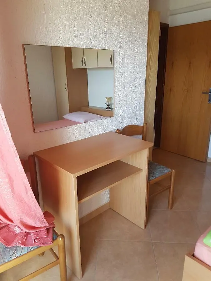 Affittacamere Apartmani Mira Supetarska Draga