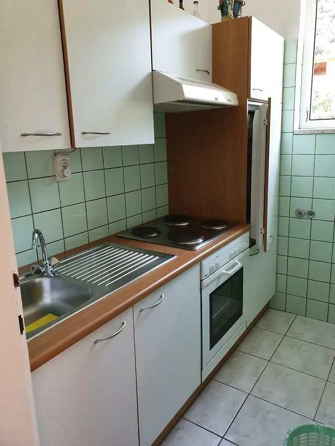 Apartmani Mira Supetarska Draga 3*,  Croazia